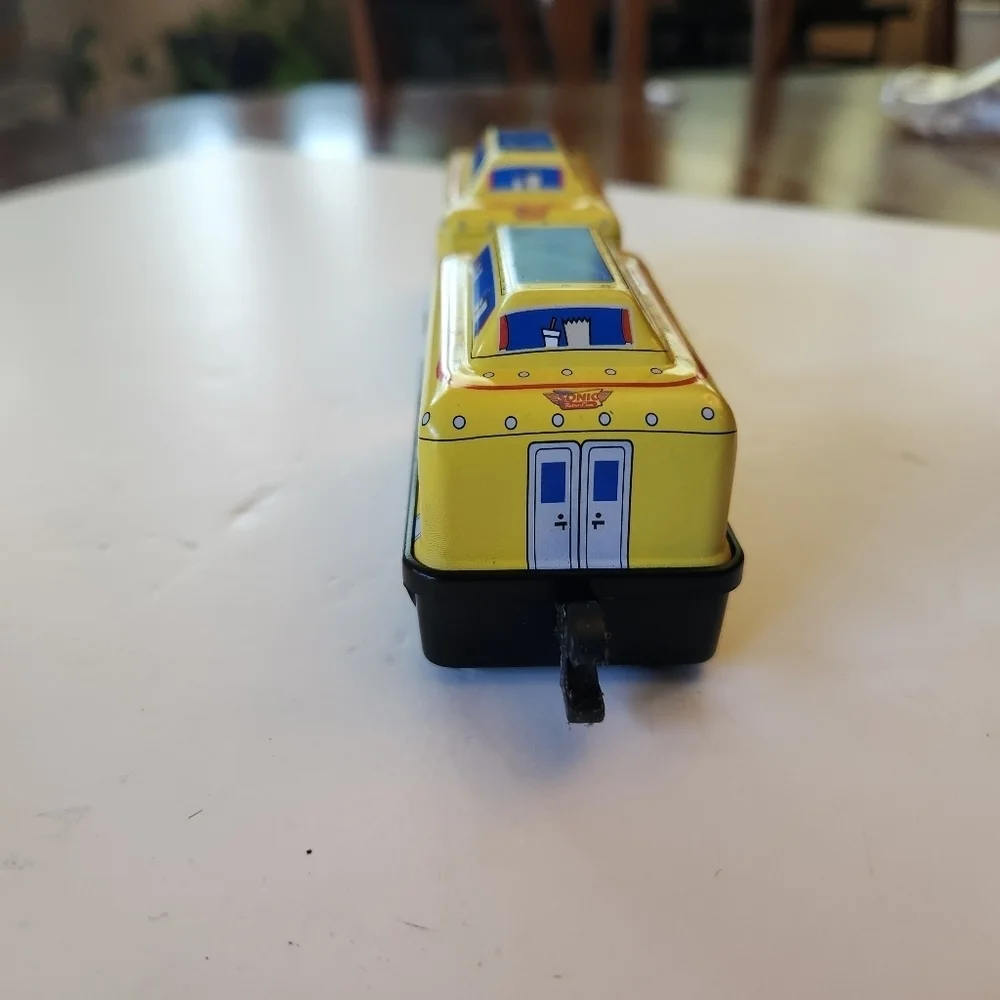 Vintage 2005 Sonic Whacky Pack Retro line metal train car toy set‎ of 2